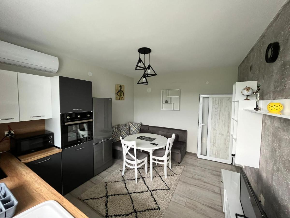 Apartment Enina Veliko Tarnovo Eksteriør billede