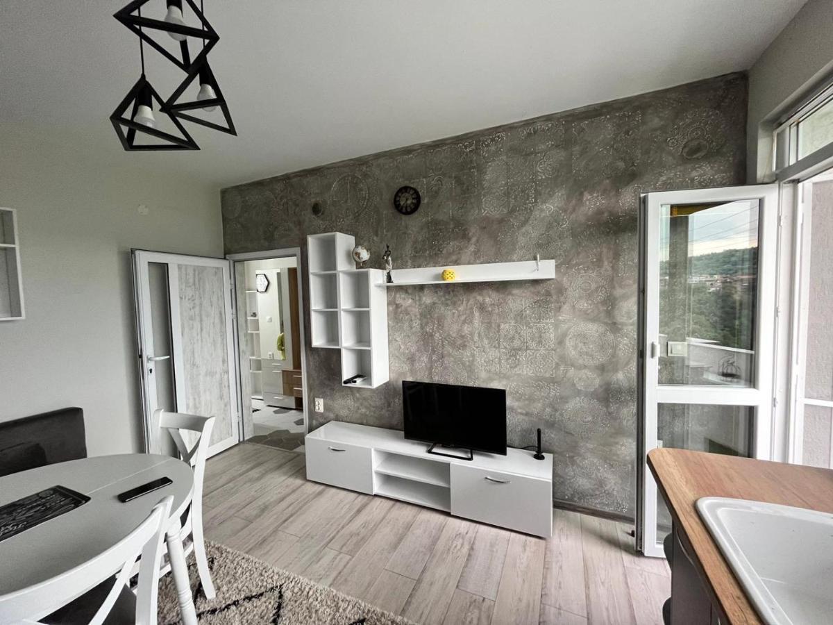 Apartment Enina Veliko Tarnovo Eksteriør billede